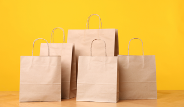 How Branded Souvenir Bags Travel Across Countries and Drive Word-of-Mouth Marketing